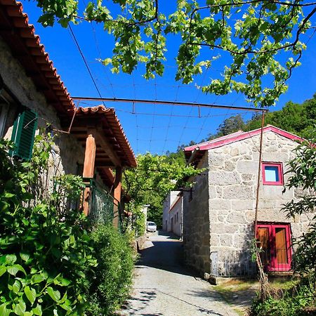 Aldeia Turistica De Louredo Guest House Vieira do Minho Bagian luar foto