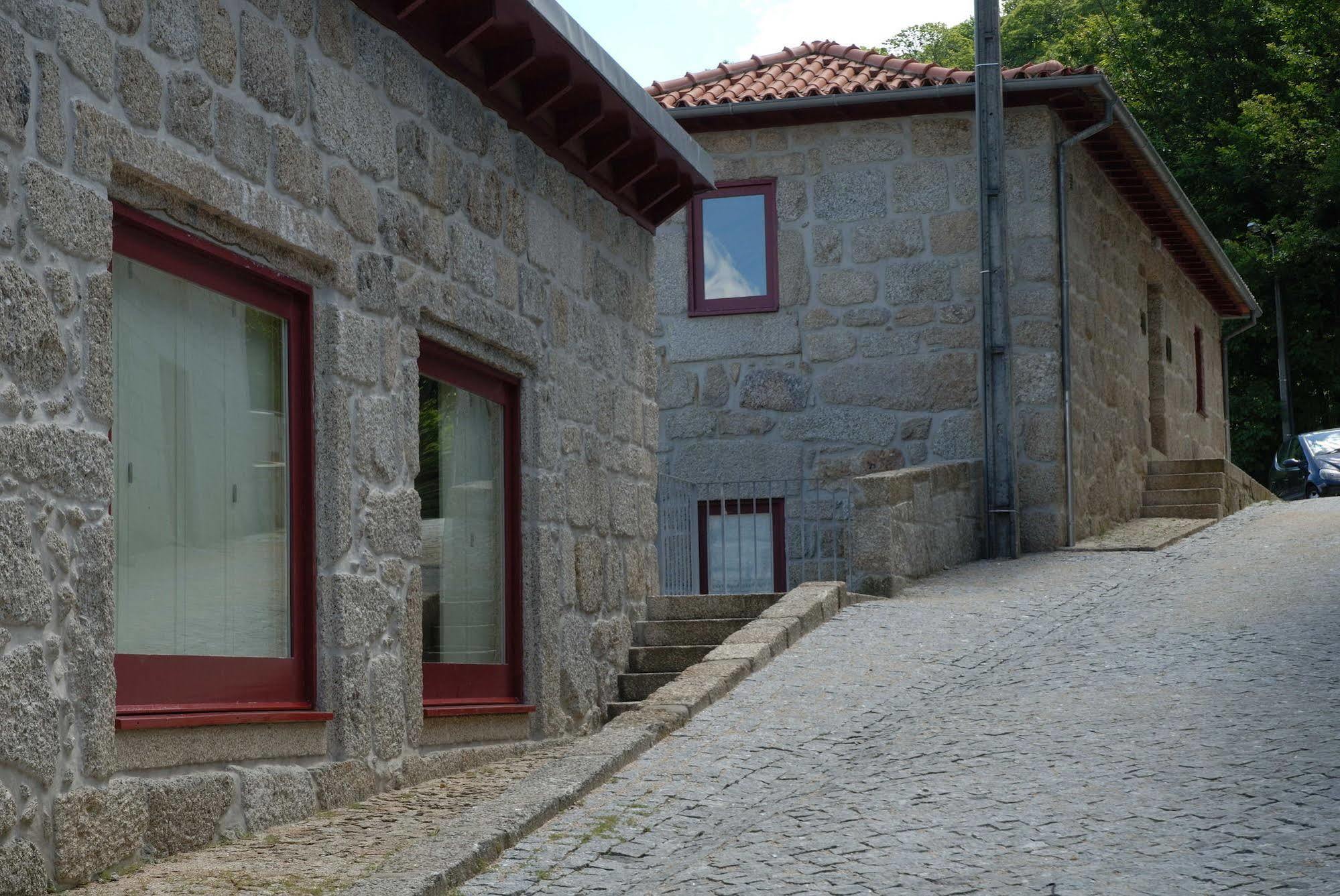 Aldeia Turistica De Louredo Guest House Vieira do Minho Bagian luar foto