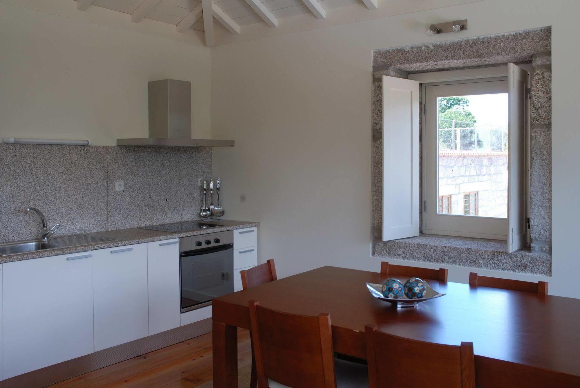 Aldeia Turistica De Louredo Guest House Vieira do Minho Bagian luar foto