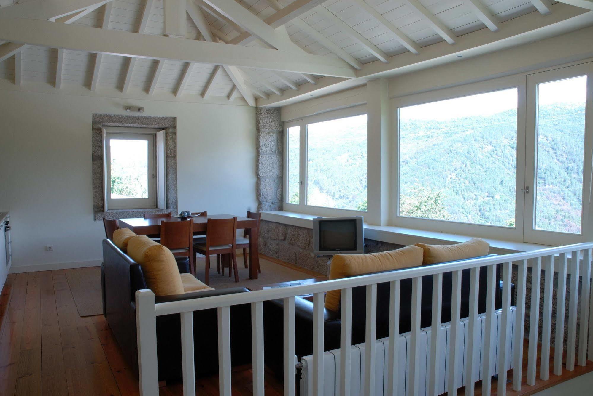 Aldeia Turistica De Louredo Guest House Vieira do Minho Bagian luar foto